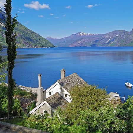 Вилла Fjordperlen Эйдфьорд Экстерьер фото
