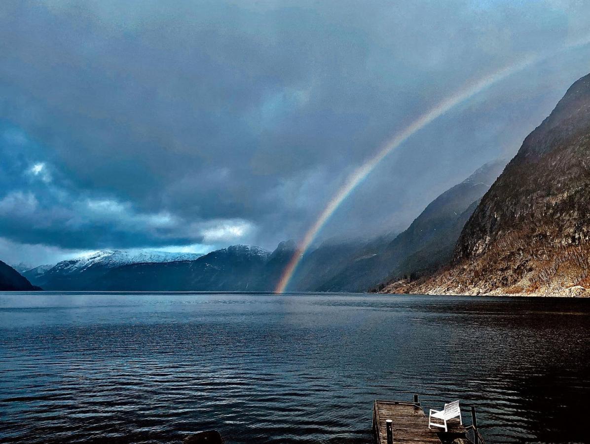 Вилла Fjordperlen Эйдфьорд Экстерьер фото