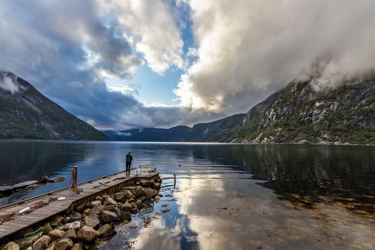 Вилла Fjordperlen Эйдфьорд Экстерьер фото